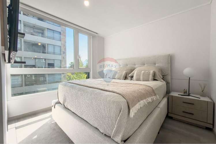 Moderno y acogedor departamento las condes - Imagen 9