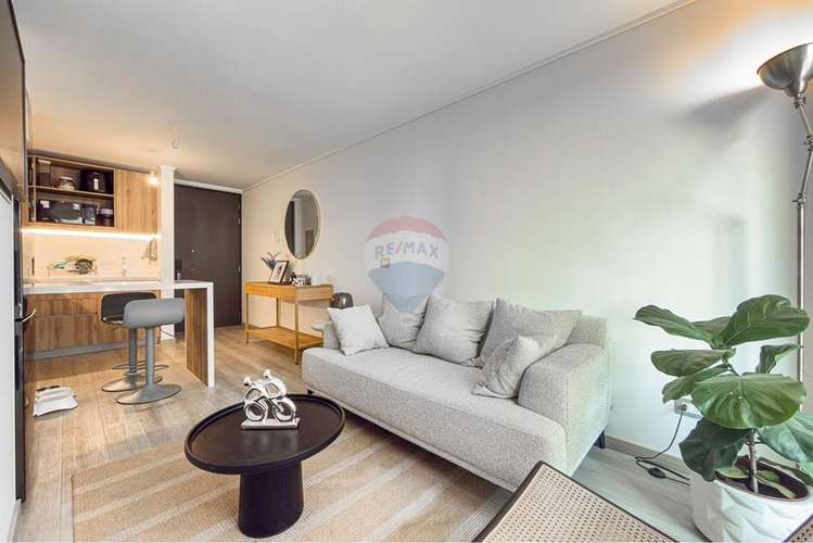 Moderno y acogedor departamento las condes - Imagen 4
