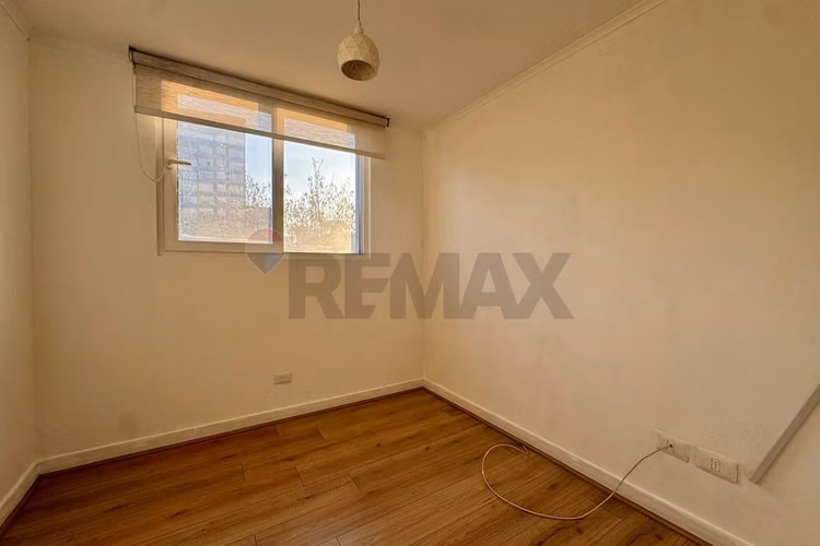 Moderno dpto 4d+4baños+2est en la reina - Imagen 34