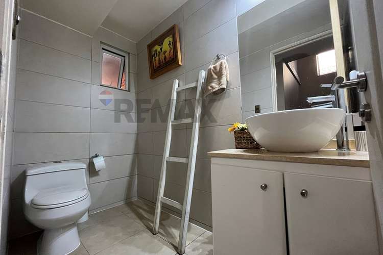 Casa 4d + 3b + piscina + quincho - Imagen 9