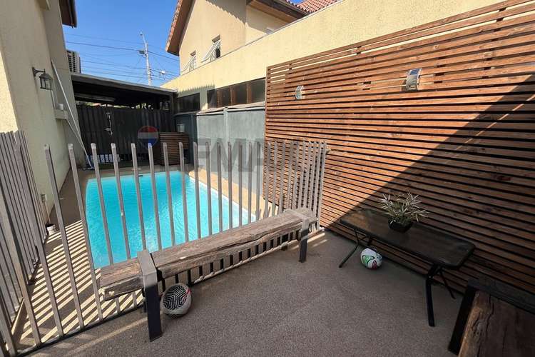 Casa 4d + 3b + piscina + quincho - Imagen 23