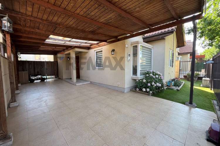 Casa 4d + 3b + piscina + quincho - Imagen 2