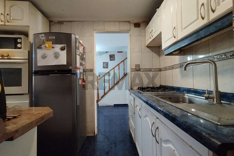 Vendo hermosa casa 4d 2b maipu - Imagen 6