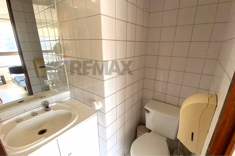 Oficina en venta en barrio el golf, las condes - Imagen 12