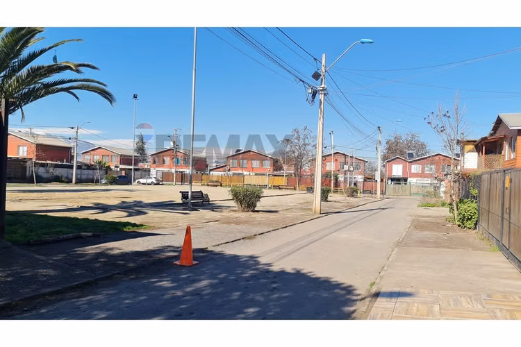 Arriendo casa en paine 2 habitaciones