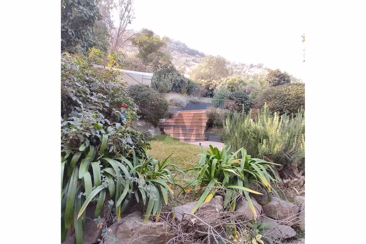 Casa con piscina,  5d 5b, acceso controlado - Imagen 4