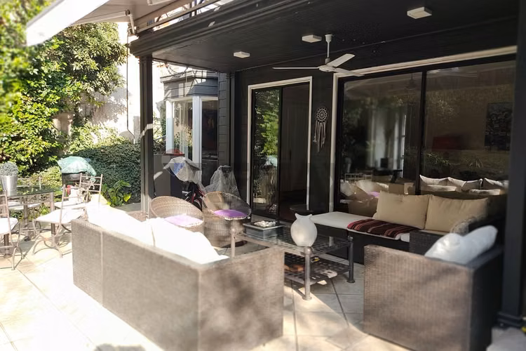 Casa con piscina,  5d 5b, acceso controlado - Imagen 7