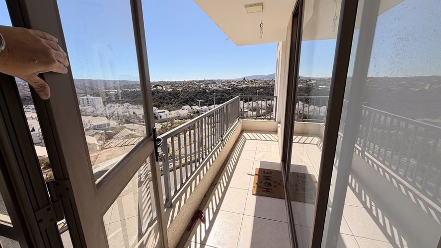 VENTA LINDO DEPTO ALTO MANQUEHUE QUILPUE 3D 2B 1E - Imagen 5