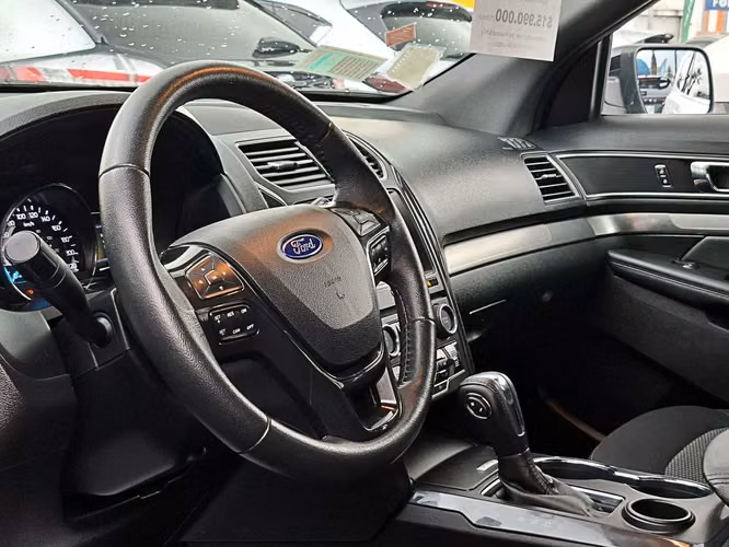 FORD EXPLORER 2018 - Imagen 6