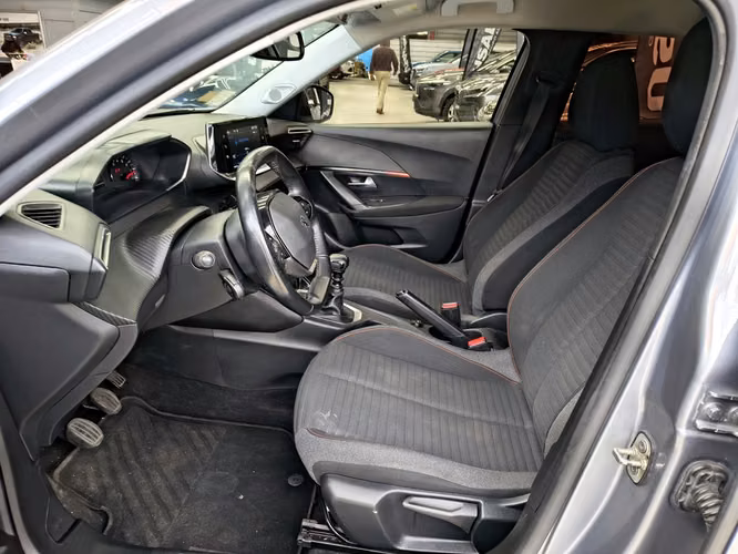 PEUGEOT 2008 2021 - Imagen 10