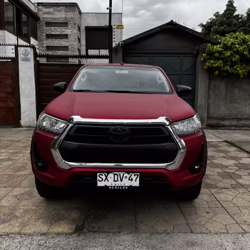 TOYOTA HILUX 4X4 DX 2023 - Imagen 5