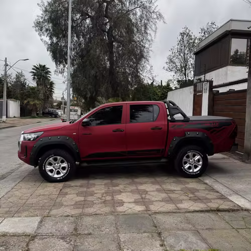 TOYOTA HILUX 4X4 DX 2023 - Imagen 4