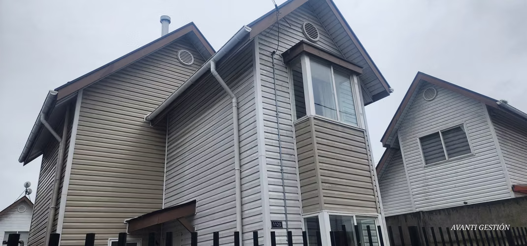 VENTAS DE CASA 2 PISOS EN FRUTILLAR - Imagen 19