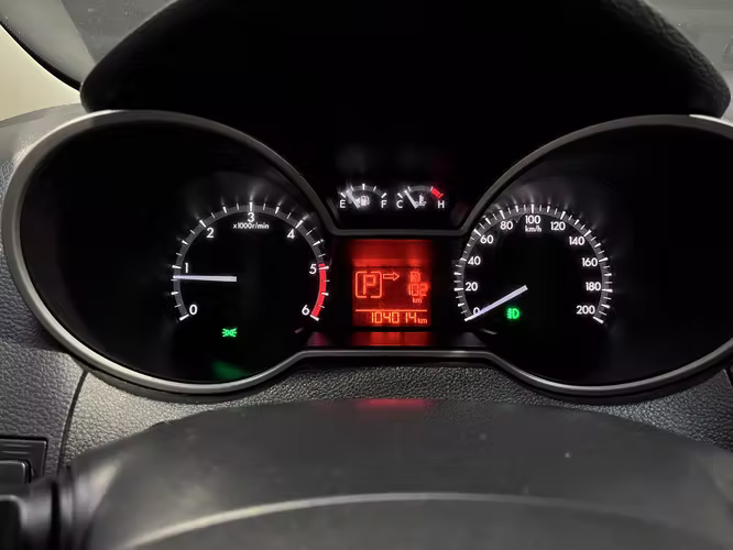 MAZDA BT-50 SDX 4X4 3.2 AUT - Imagen 13