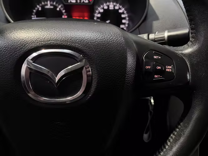 MAZDA BT-50 SDX 4X4 3.2 AUT - Imagen 15