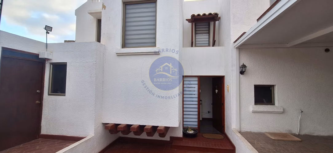  Casa 4H en venta, Valle del Mar - Imagen 2