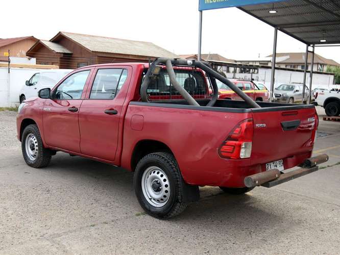 TOYOTA HILUX 2022 - Imagen 8