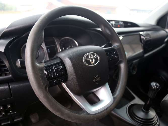 TOYOTA HILUX 2022 - Imagen 13