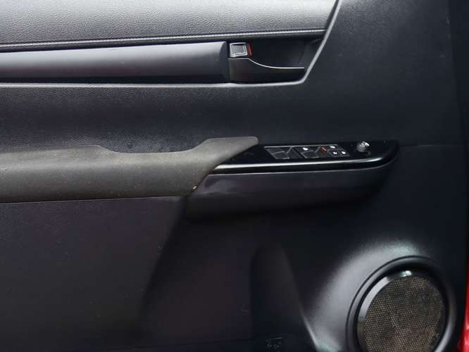 TOYOTA HILUX 2022 - Imagen 11