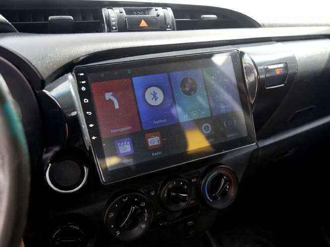 TOYOTA HILUX 2022 - Imagen 18