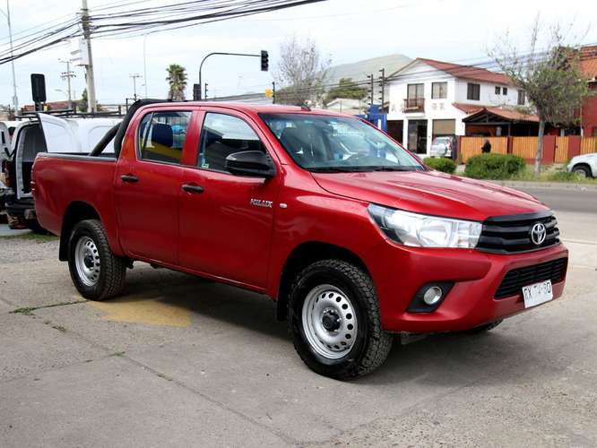 TOYOTA HILUX 2022 - Imagen 3