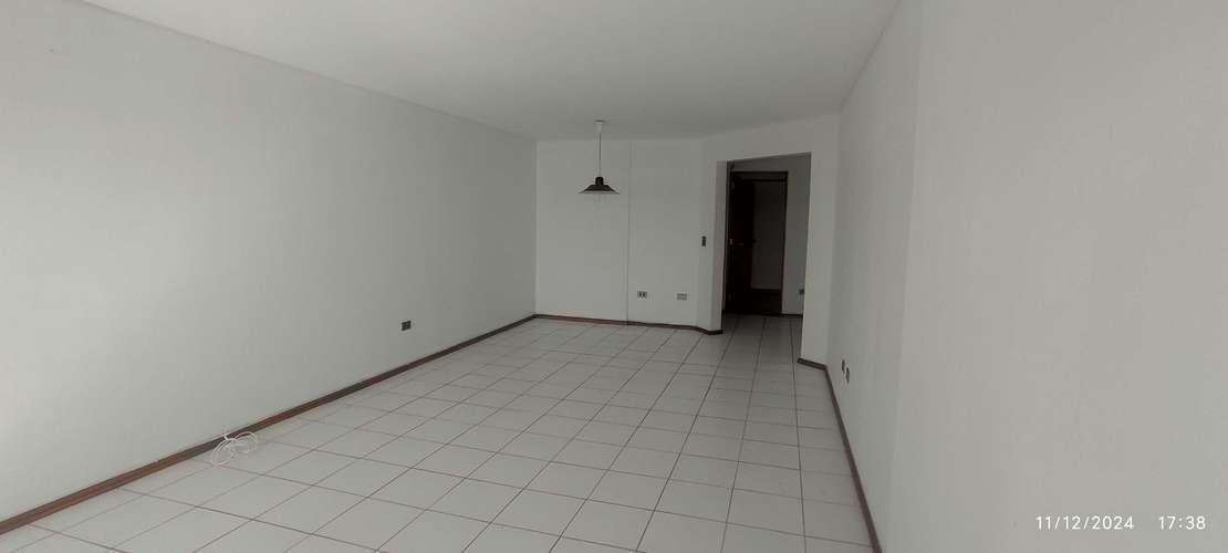 Cómodo Departamento con Excelente Vista (185573) - Imagen 3