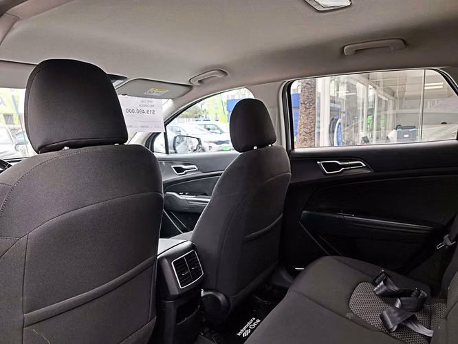 KIA SPORTAGE 2022 - Imagen 11