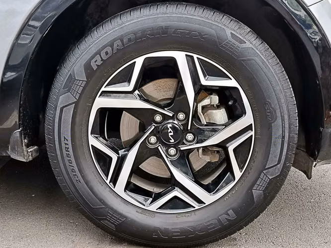 KIA SPORTAGE 2022 - Imagen 4