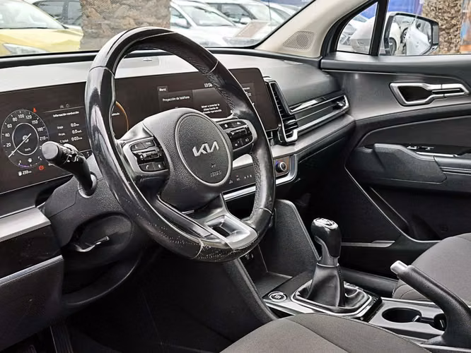 KIA SPORTAGE 2022 - Imagen 8
