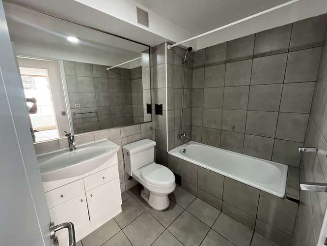 Arriendo amplio departamento de 4 habitaciones - Imagen 16