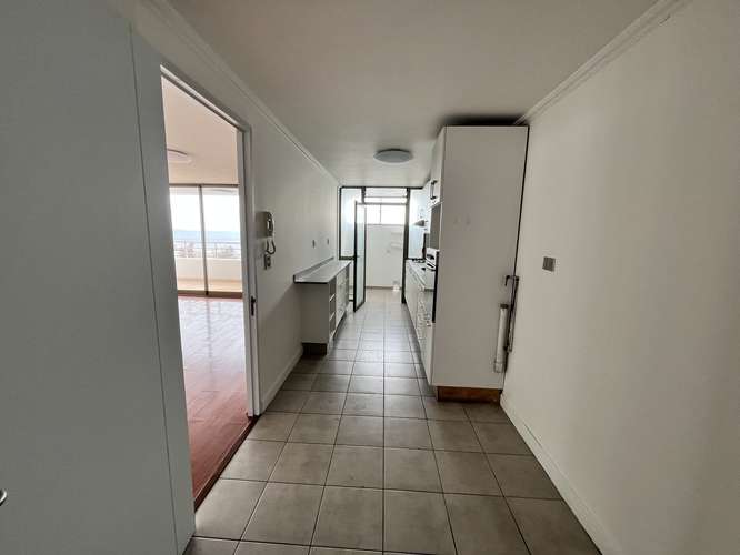Arriendo amplio departamento de 4 habitaciones - Imagen 5