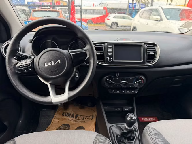 KIA SOLUTO 2023 - Imagen 9
