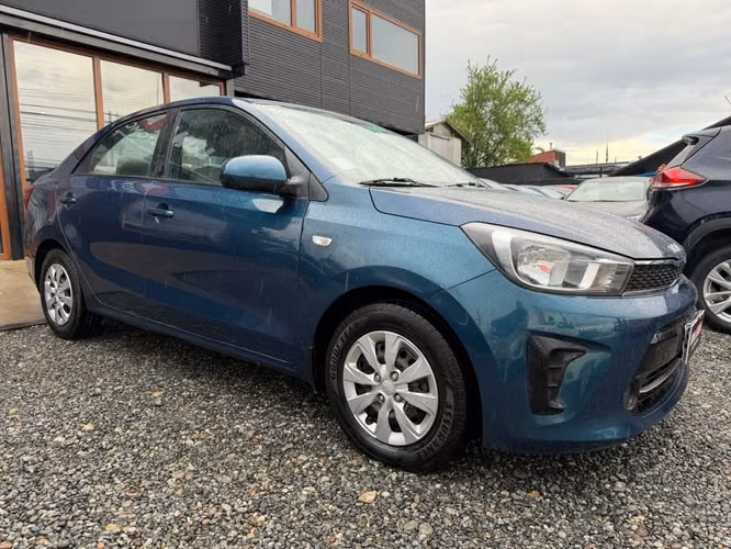 KIA SOLUTO 2023 - Imagen 3