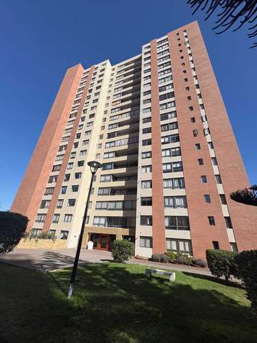 Venta Hermoso y  Amplio Departamento Sector Sur (185574)