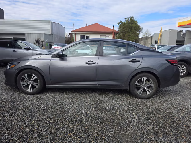 NISSAN NEW SENTRA SENSE 2.0 - Imagen 9