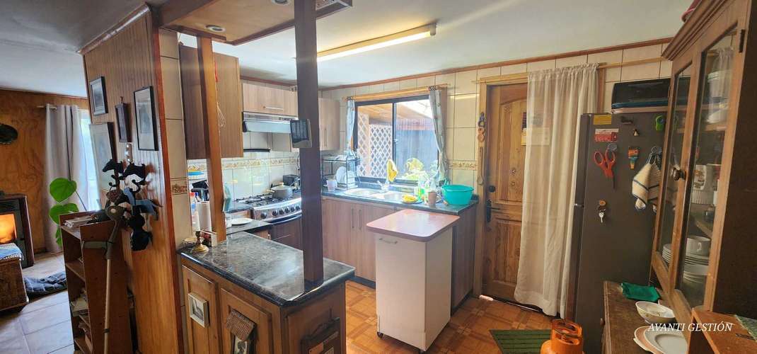 CASA EN VENTA EN PUERTO OCTAY (185585)