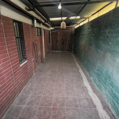 VENDO CASA 3 DOR 1 BAÑO - SECTOR CAMPO LINDO - MELIPILLA