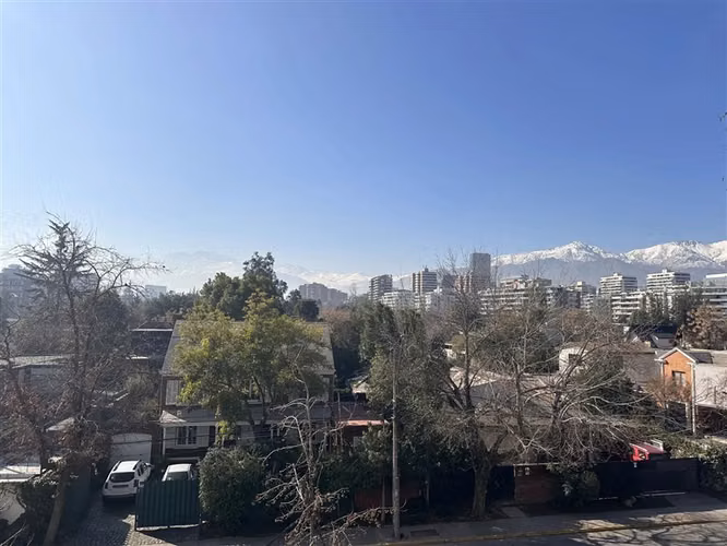 Departamento en arriendo de 2 dorm. en Vitacura