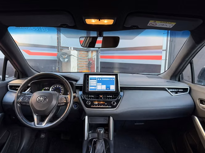 TOYOTA COROLLA CROSS HIBRIDO 1.8 (PIE DESDE $8.200.000)