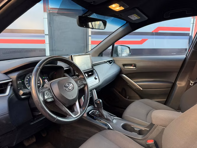 TOYOTA COROLLA CROSS HIBRIDO 1.8 (PIE DESDE $8.200.000)