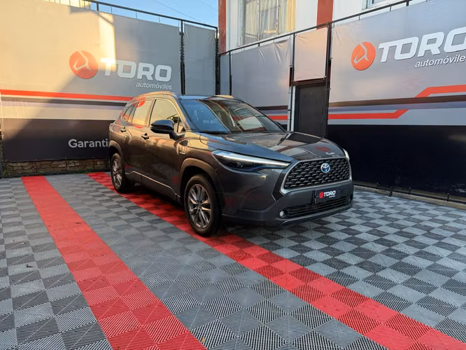 TOYOTA COROLLA CROSS HIBRIDO 1.8 (PIE DESDE $8.200.000)