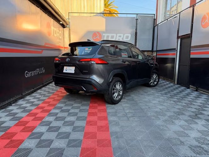 TOYOTA COROLLA CROSS HIBRIDO 1.8 (PIE DESDE $8.200.000)
