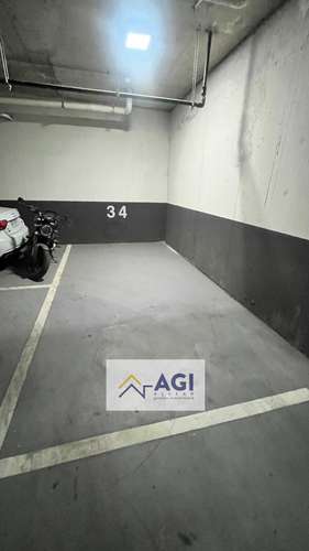 Estacionamientos en Arriendo en Subterráneo. (185592)