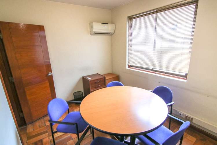 VENTA OFICINA 11HAB 6BA SANTIAGO - Imagen 9