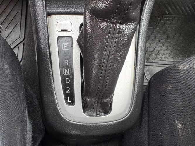 SUZUKI SWIFT 2015 - Imagen 14