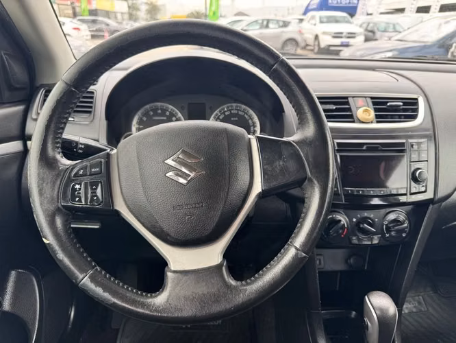 SUZUKI SWIFT 2015 - Imagen 8