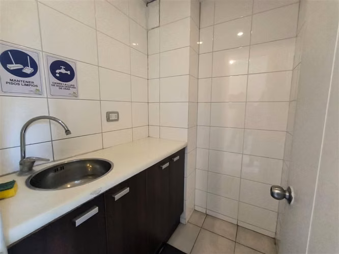 Depto arriendo, 1 dor, 1 baño, cerca metro Plaza Egaña - Imagen 12