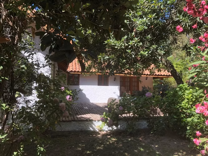 Centro de eventos y casa de huéspedes - San Esteban