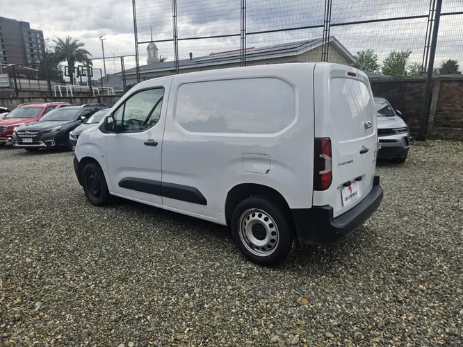 PEUGEOT PARTNER L1 - Imagen 7