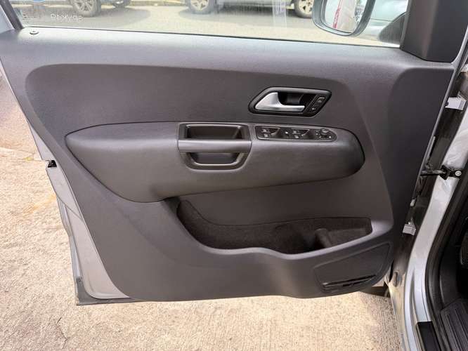 VOLKSWAGEN AMAROK 2023 - Imagen 9